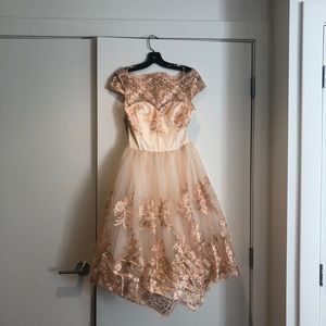 Chi Chi London dress size UK 8